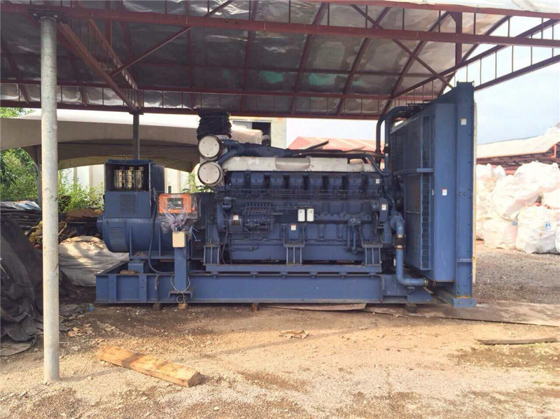 岳塘如何判断压力测试设备的压力是否稳定？