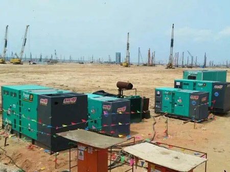 岳塘测量水冷式机油散热器密封件尺寸的具体步骤是什么？